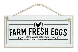 Fresh Farm Eggs sign