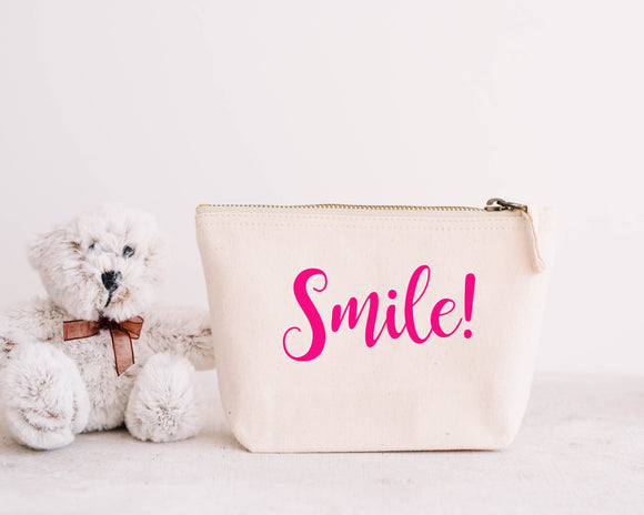 Smile! Make up bag